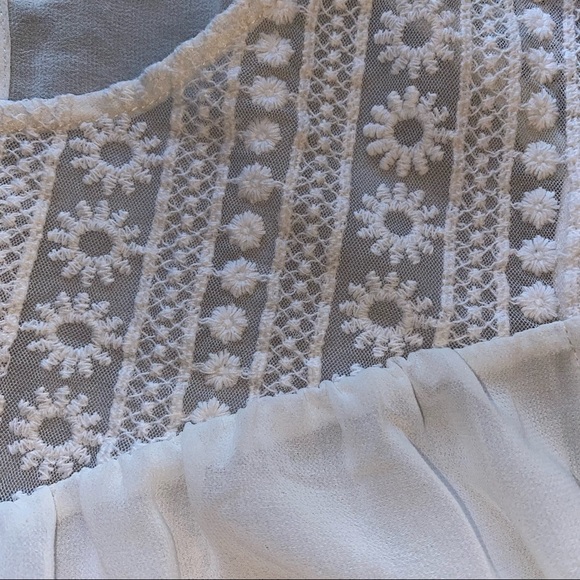 Garage flowy white blouse - Picture 2 of 5